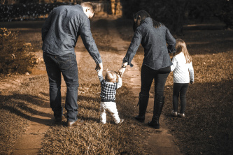 Семейная жизнь в служении